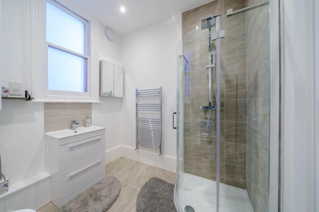 Upper Thames & Lower Thames - Stunning Apartments Henley-on-Thames Exteriör bild